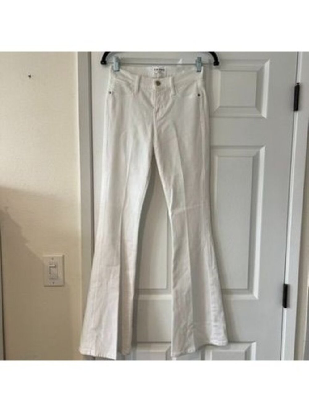 FRAME Denim Le High Flare White Denim Jeans Size 25 NWOT